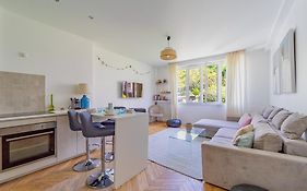 Nice Stay In City Center With Parking